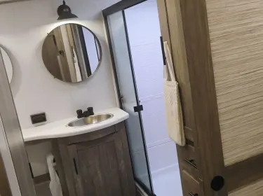 2022 Forest River Salem Hemisphere Elite Fifth-wheel rental in Williston, SC