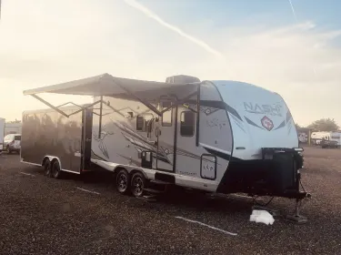 2022 Nash Nash Trailer Travel trailer rental in Central Point, OR