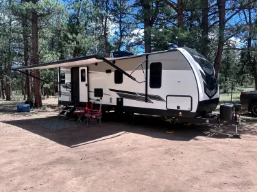 2022 Cruiser RV Radiance Travel trailer rental in Boulder, CO