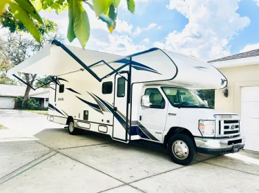2020 Winnebago Outlook Class C rental in Davie, FL