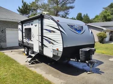 2018 Forest River Salem Cruise Lite Travel trailer rental in Hepworth, ON