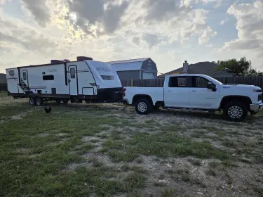 2023 Dutchmen Kodiak Ultra Lite Travel trailer rental in Ball Ground, GA