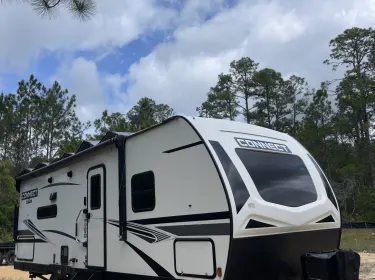 2022 KZ 241RLK Travel trailer rental in Freeport, FL