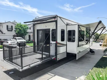 2023 Durango Gold Fifth-wheel rental in Wildomar, CA