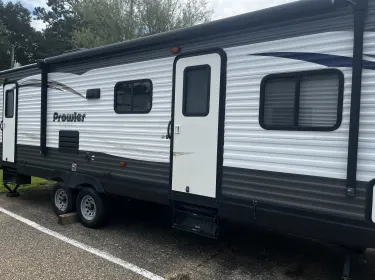 2017 Heartland RVs Prowler Lynx Travel trailer rental in Florala, AL