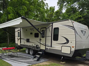 2018 Keystone RV Hideout LHS Travel trailer rental in Milford, OH