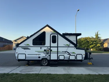 2021 Forest River Rockwood Premier Travel trailer rental in Kennewick, WA