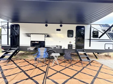 2025 Keystone Bullet Crosfire 290BHS Travel trailer rental in Kill Devil Hills, NC
