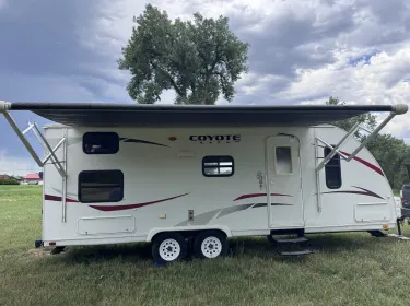 2010 kz Coyote Travel trailer rental in Rapid City, SD