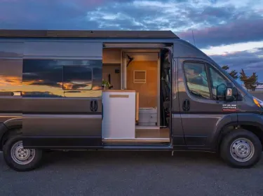 2022 Dodge Ram 1500 Camper van rental in Eagle, CO