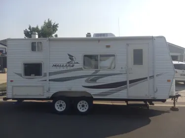 2007 Fleetwood Mallard Travel trailer rental in Littleton, CO