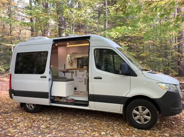 2019 Mercedes-Benz Sprinter Camper van rental in Englewood, CO