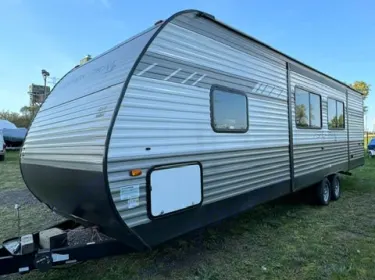 2022 Aspen Trail LE Travel trailer rental in Hamilton, ON