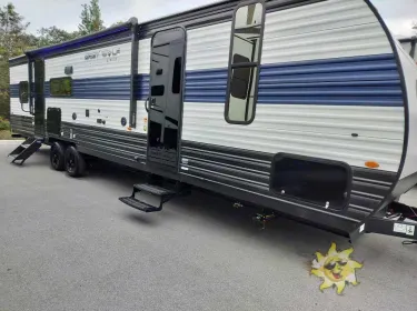2024 Forest River 29QB Travel trailer rental in Waterloo, IA