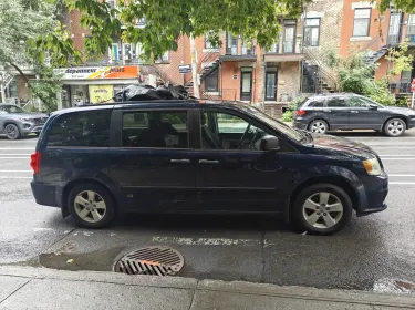 2013 Dodge Grand Caravan SE Camper van rental in Montréal, QC