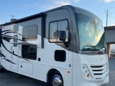 2020 Flair-Fleetwood Flair-Fleetwood Motorhome Class A rental in El Segundo, CA