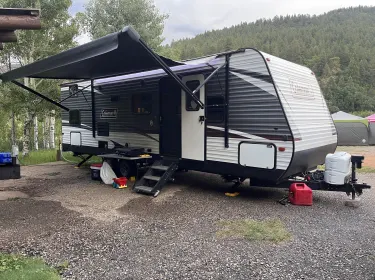 2019 Dutchmen Coleman Lantern Travel trailer rental in Albuquerque, NM