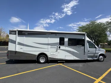 2006 Winnebago Aspect Class C rental in Idaho Falls, ID