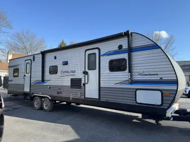 2021 Coachmen Catalina Toy hauler rental in Douglassville, PA