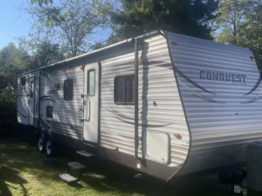 2014 Gulf Stream Conquest Travel trailer rental in Marne, MI
