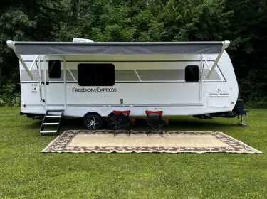 2025 Coachmen Freedom Express 247se Travel trailer rental in ATTICA, MI