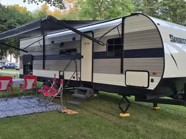 2021 KZ 301BHKSE Travel trailer rental in Applegate, MI