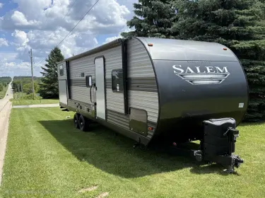 2019 Forest River Salem Travel trailer rental in Hortonville, WI