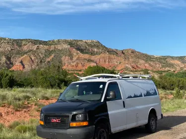 2007 Gmc Savanna Camper van rental in Montréal, QC
