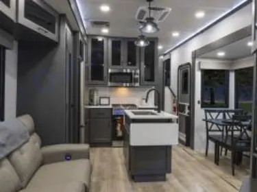 2022 Alliance RV Valor Fifth-wheel rental in Kyle, TX