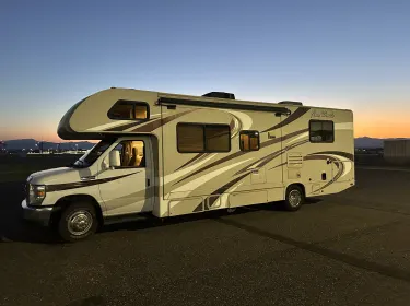 2016 Thor Four Winds Class C rental in Helena, MT
