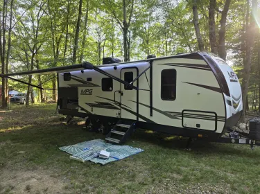 2021 Cruiser RV MPG Ultra Lite Travel trailer rental in Acme, PA