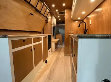 2023 Mercedes 313 CDi 4 X 4 Sprinter Camper van rental in Jackson, WY