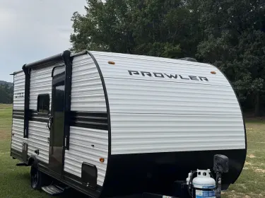 2025 Heartland Prowler Lynx 17BHX Travel trailer rental in Perry, AR