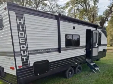 2022 Keystone RV Hideout Travel trailer rental in Mandeville, LA
