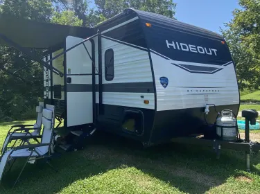 2022 Keystone RV Hideout Travel trailer rental in Gladstone, VA