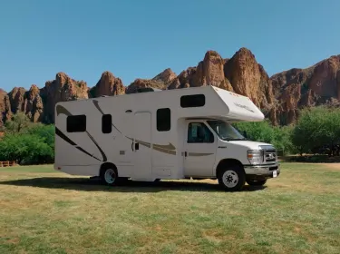 2015 Thor Majestic Class C rental in Harrisburg, OR