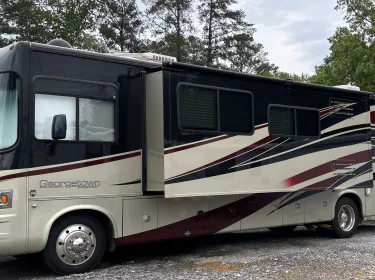 2011 Georgetown Georgetown Motorhome Class A rental in Chelsea, AL