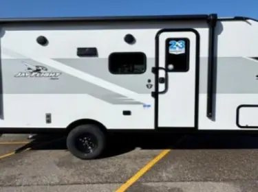 2025 Jayco Jay Flight SLX Travel trailer rental in Rice, MN