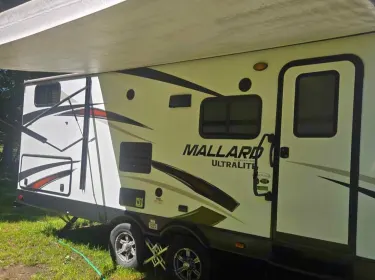 2018 Heartland RVs Mallard Travel trailer rental in Ludington, MI