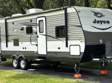 2016 Jayco Jay Flight Travel trailer rental in Baraboo, WI