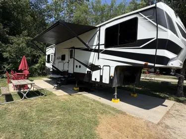 2022 Heartland RVs Fuel Toy Hauler Fifth-wheel rental in Saint Johns, MI