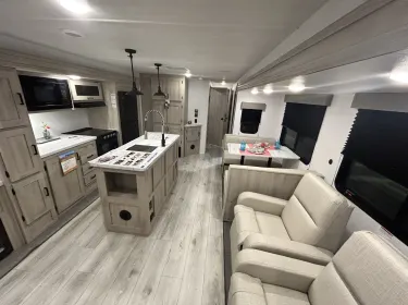 2024 East to West Della Terra Travel trailer rental in Marion, TX