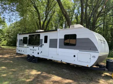 2025 Forest River Salem Travel trailer rental in Alma, AR