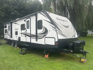 2018 Keystone Passport 3350BH Travel trailer rental in Clio, MI
