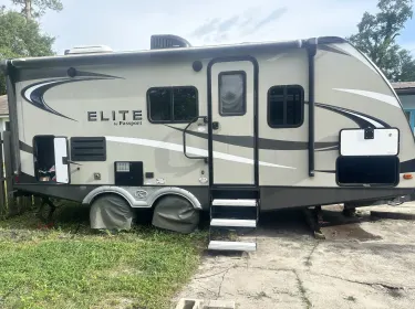 2018 Keystone RV Passport Elite Travel trailer rental in Jacksonville, FL
