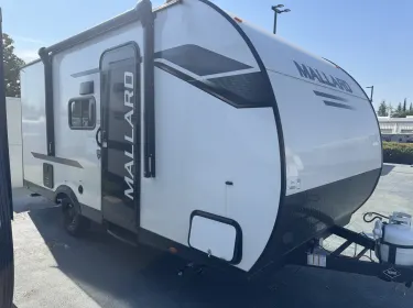 2025 Heartland Mallard Travel trailer rental in Rocklin, CA