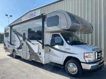 2018 Thor Quantum Class C rental in Azle, TX