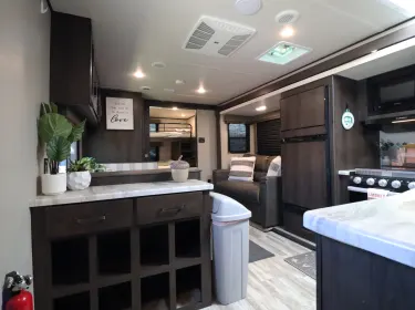 2022 Grand Design Transcend Xplor Travel trailer rental in Ozark, MO
