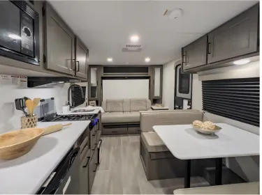 2025 Grand design transcend one 151rb Travel trailer rental in Lithia, FL