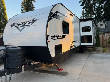 2024 Forest River EVO 2920VB Travel trailer rental in Beaverton, OR